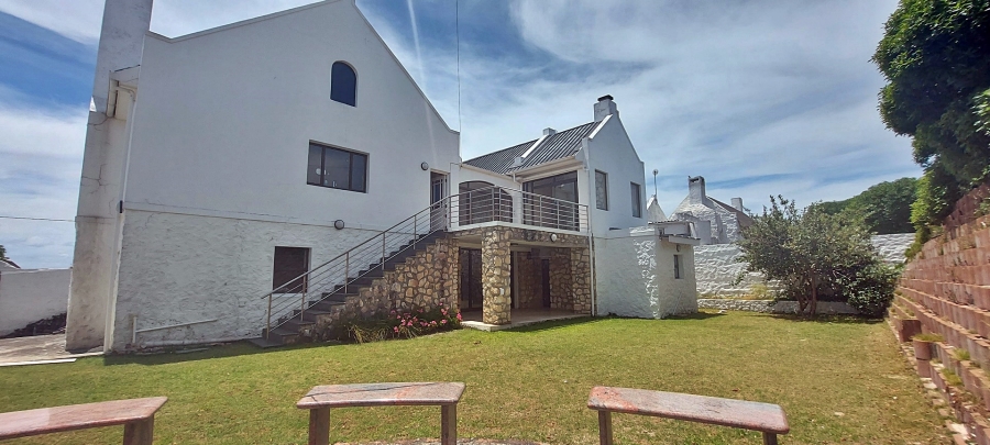 4 Bedroom Property for Sale in Arniston Western Cape